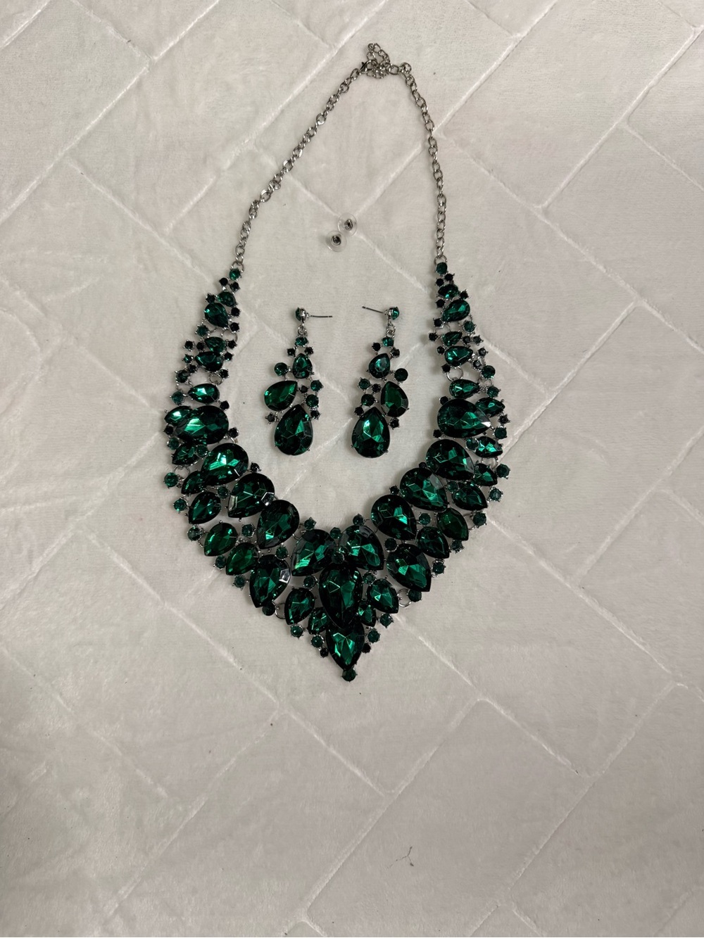 Emerald Green Statement Necklace & Earring Set